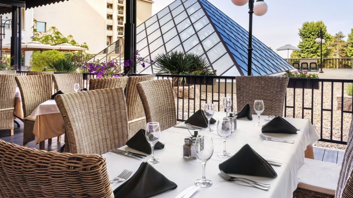 "The Level" restaurant