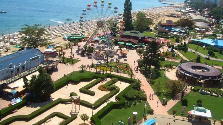 Golden sands info
