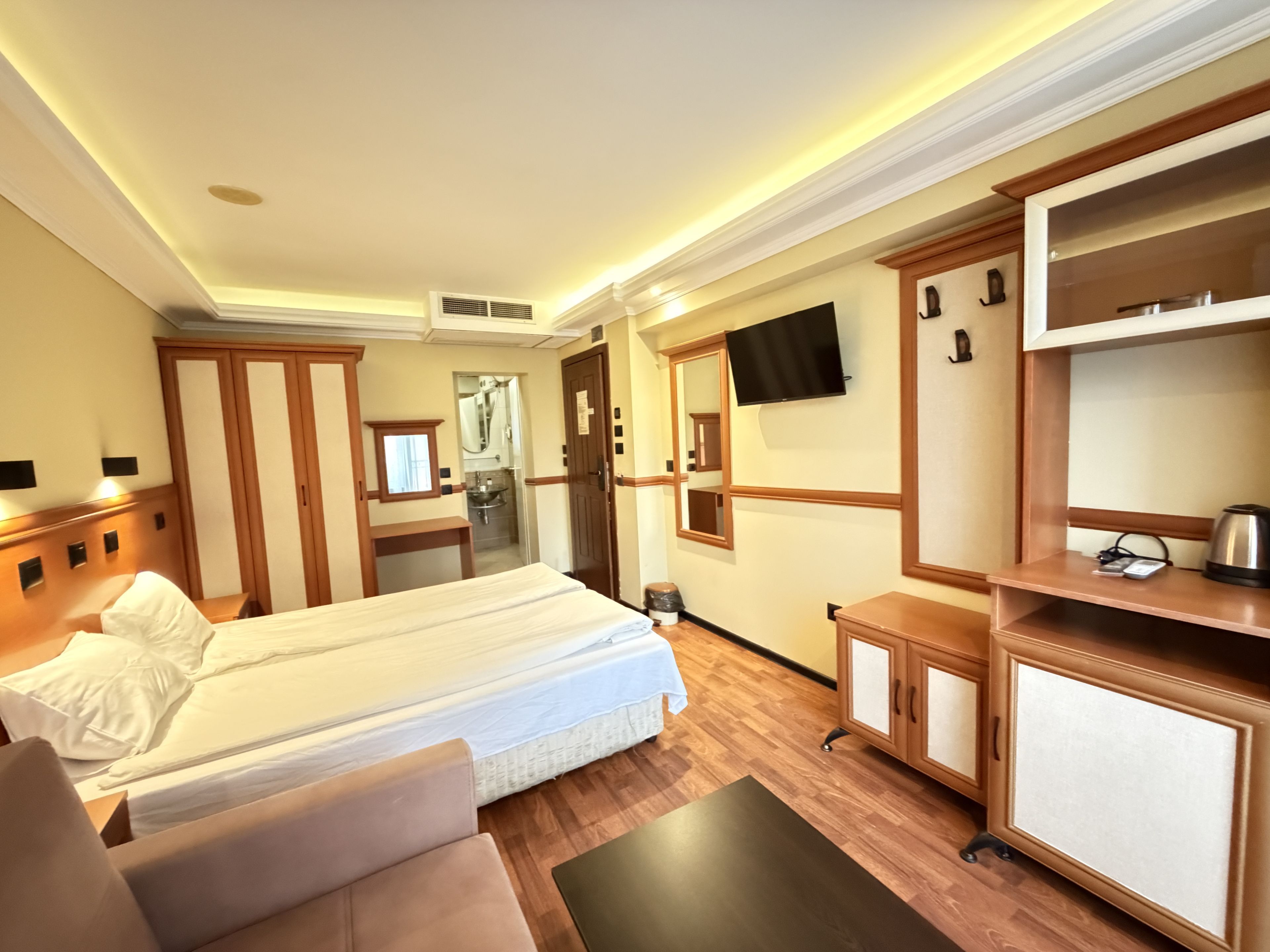 Хотел Калифорния