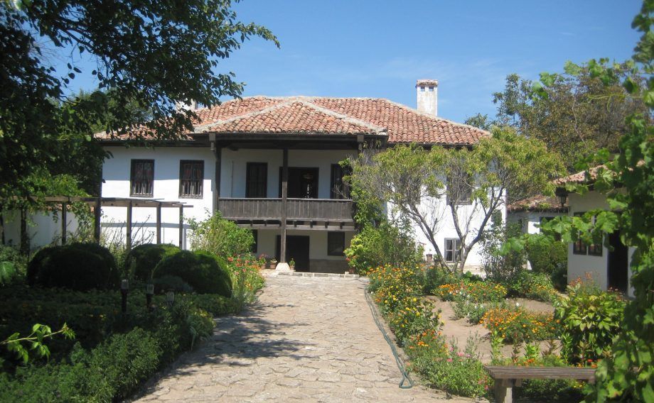 The ethnographic complex - Kavarna
