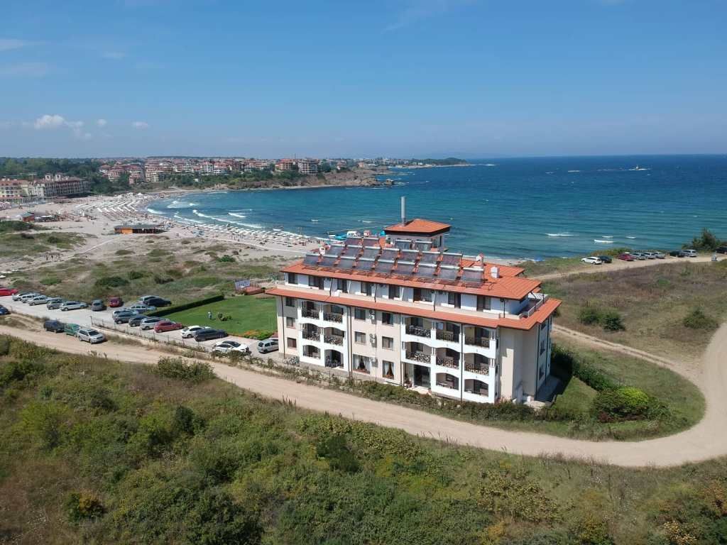 Thomas Residence 5