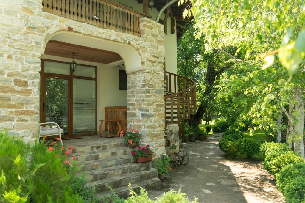 EcoHotel "The Mansion" 4