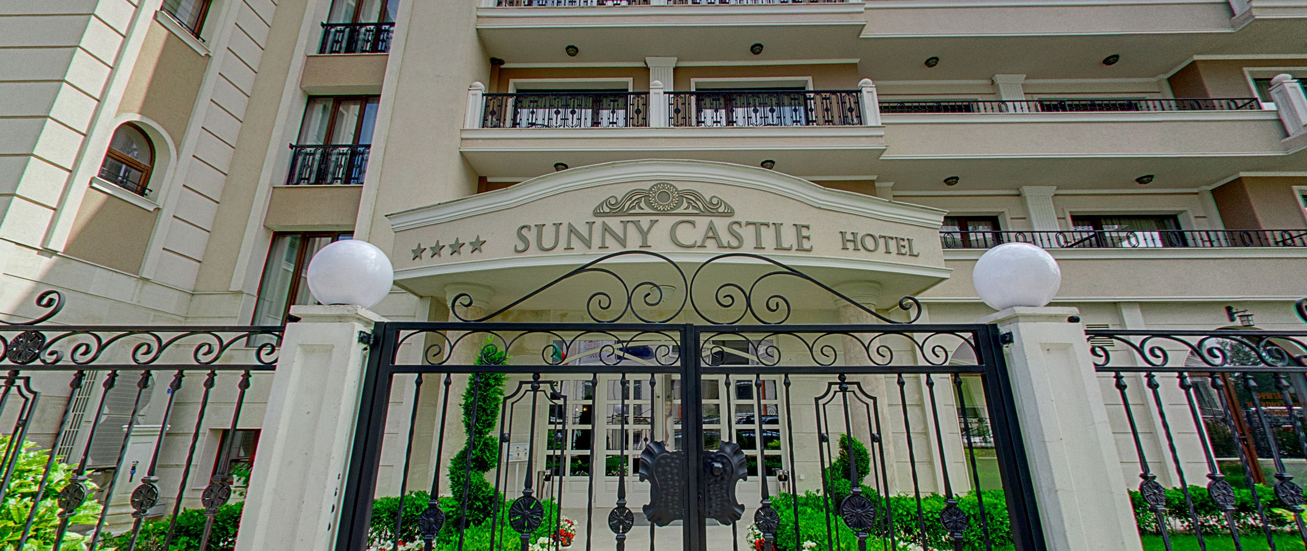 Sunny Castle 1