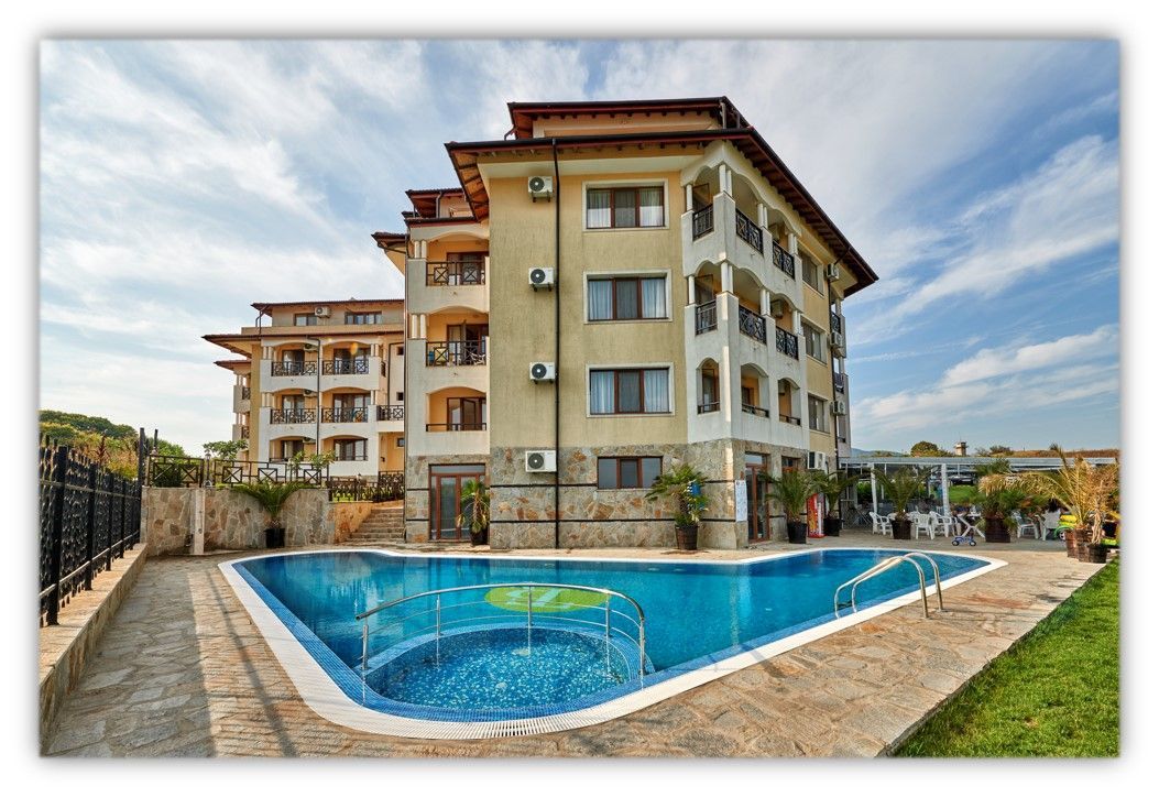 Thomas Residence 1