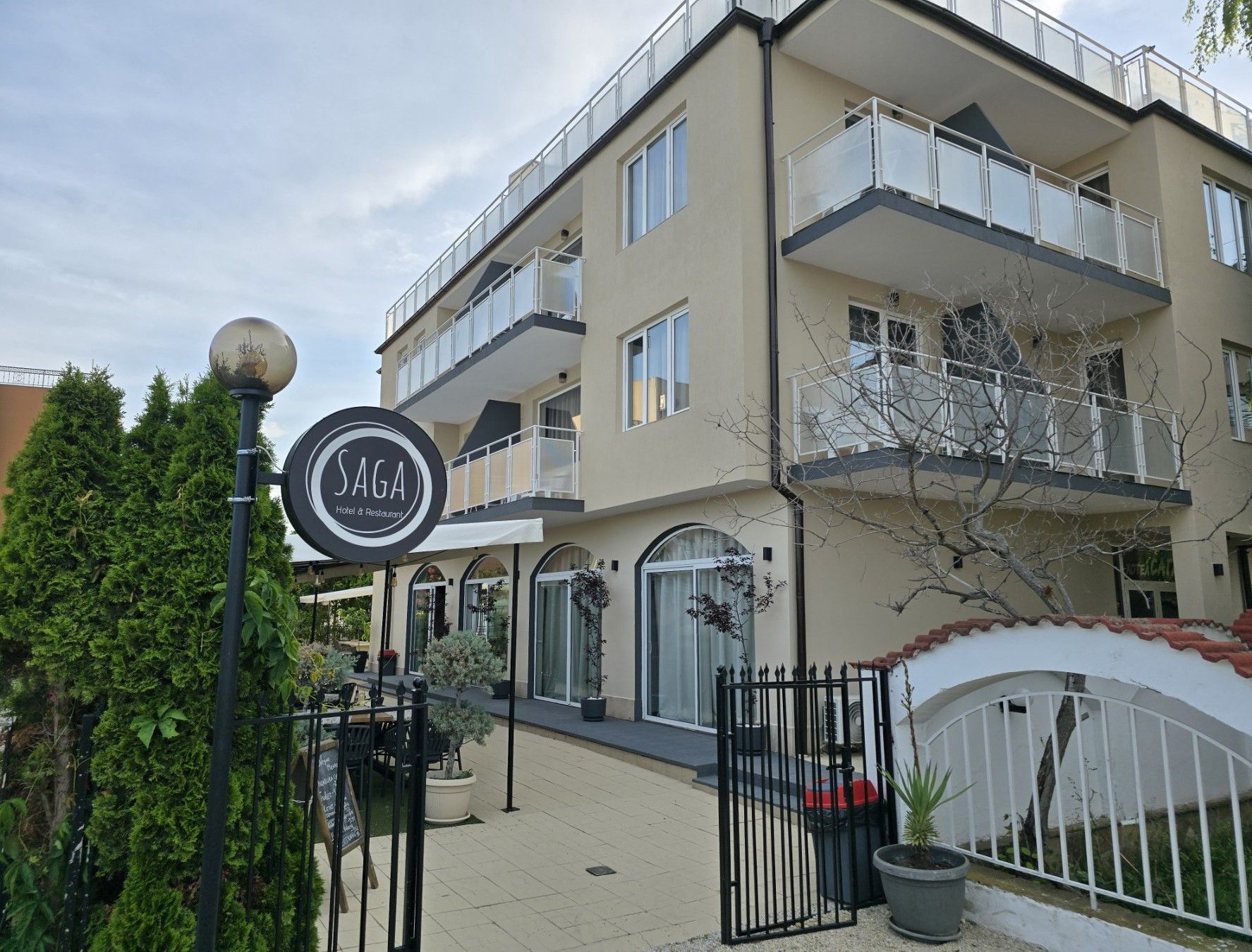 Hotel Saga 3
