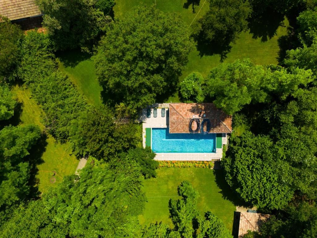 EcoHotel "The Mansion" 1
