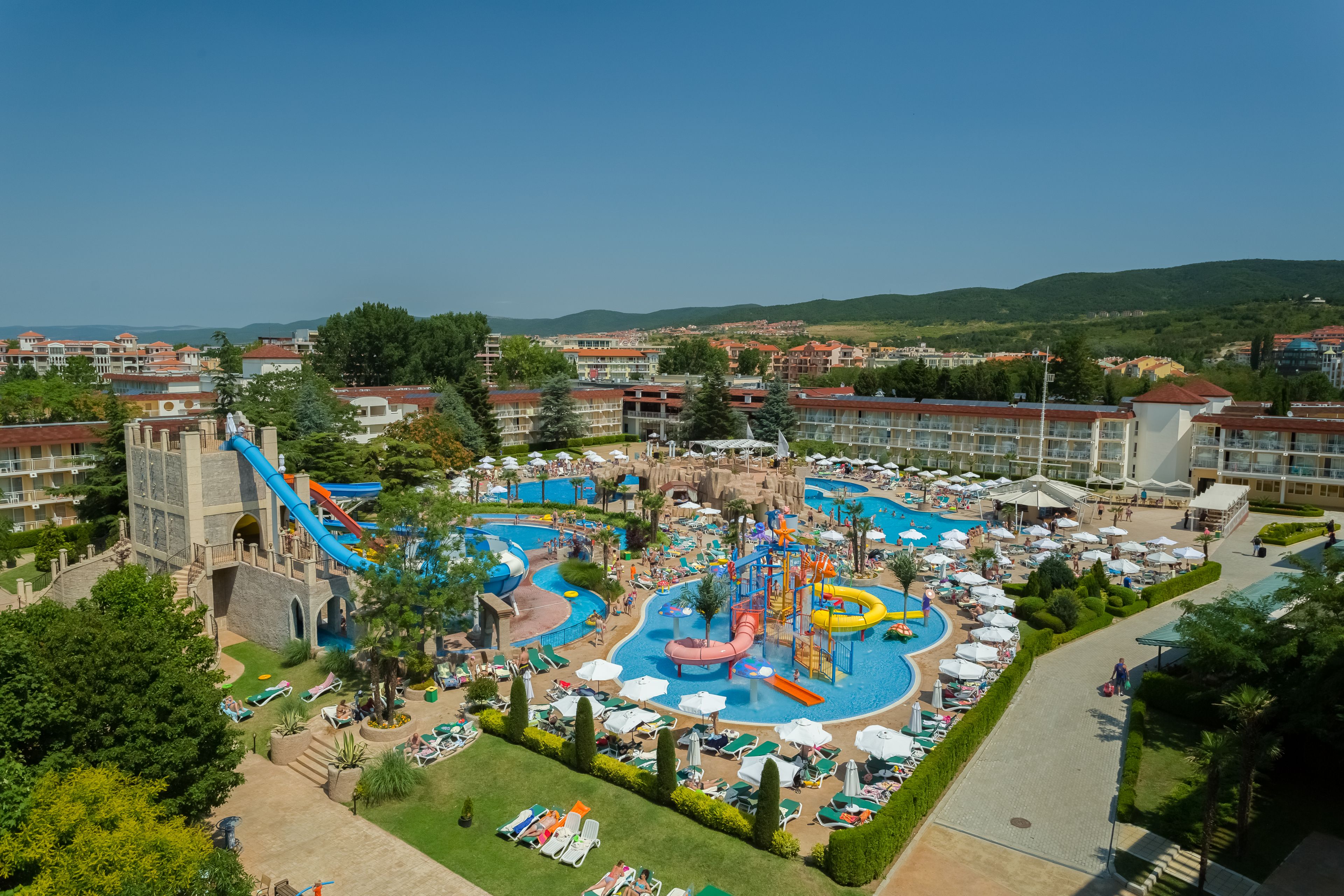 DIT Evrika Beach Club Hotel 4