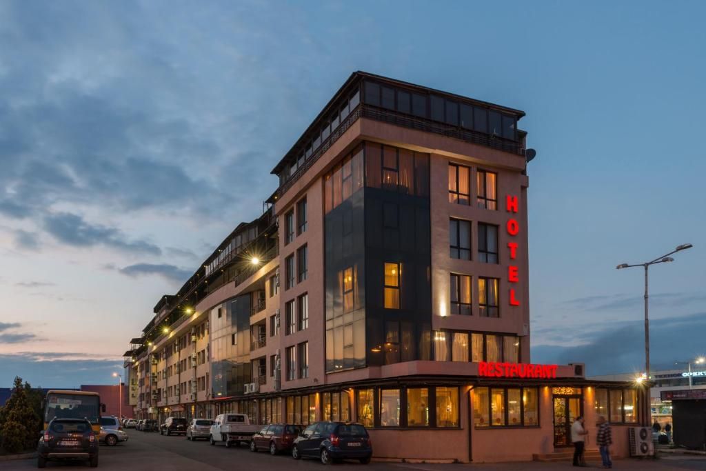 Hotel Avenue 1