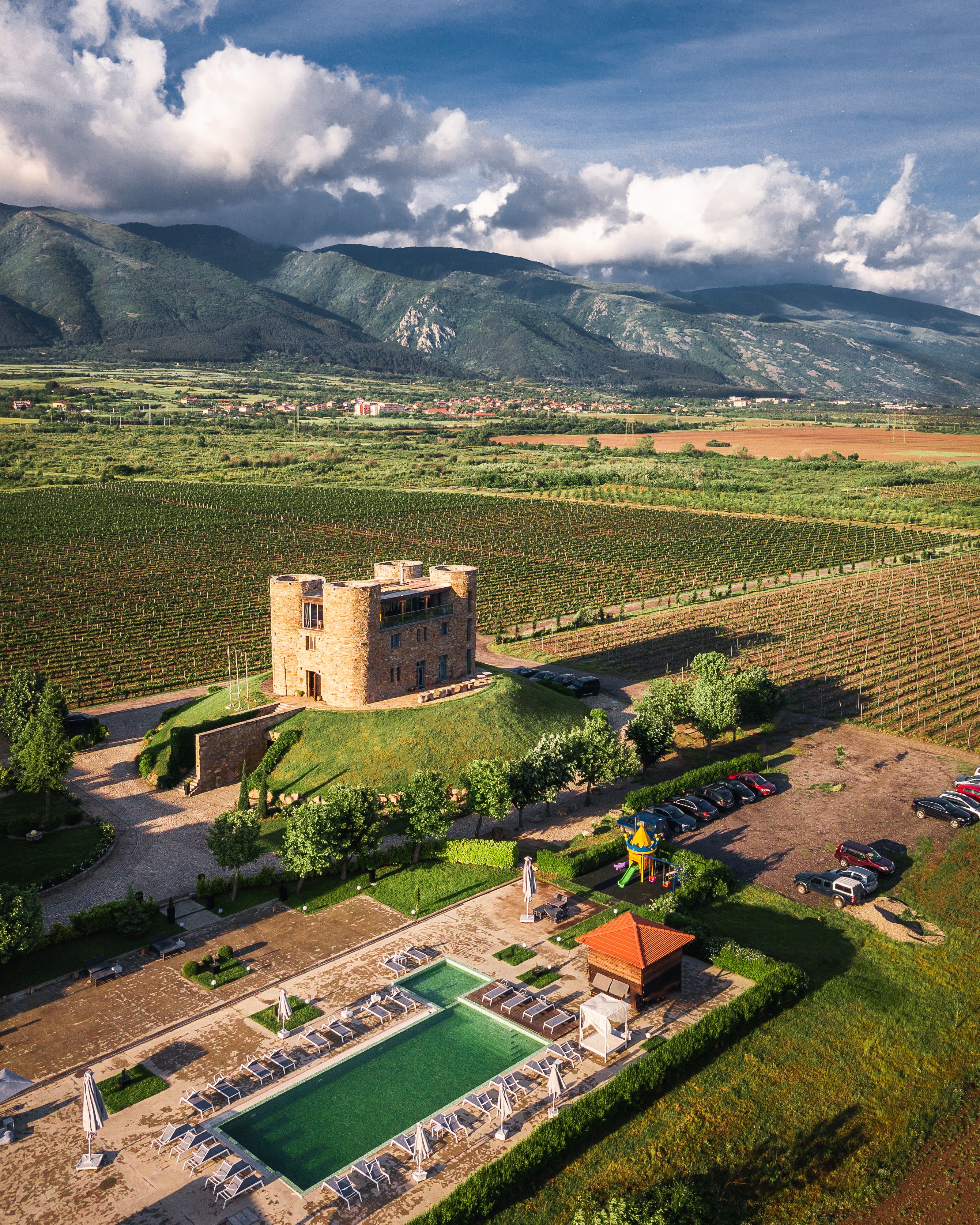 Chateau Copsa 5